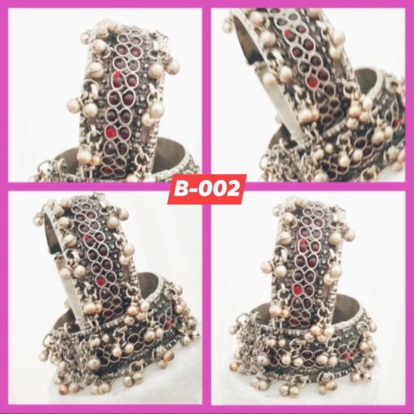 Bracelets - Picture 3 of 6